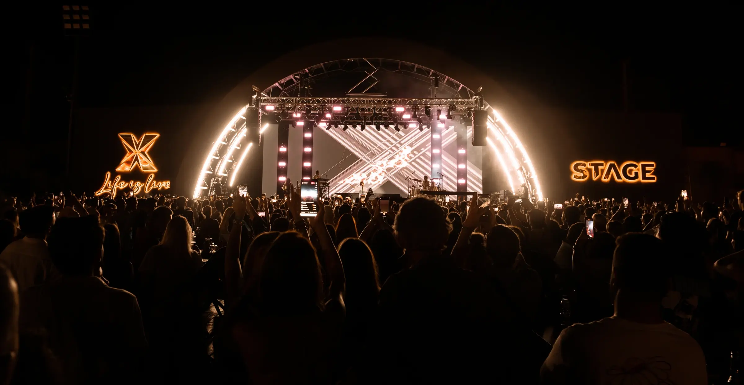 Melon Music DJ Event May 2027 — stage live